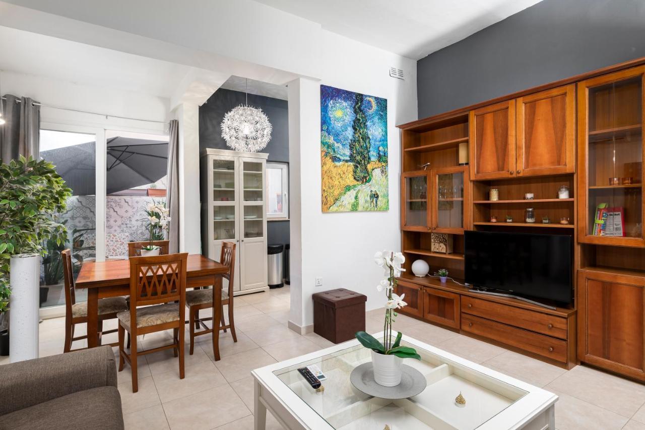 1 Bedroom Apartment With Cosy Backyard Close To Valletta Флоріана Екстер'єр фото