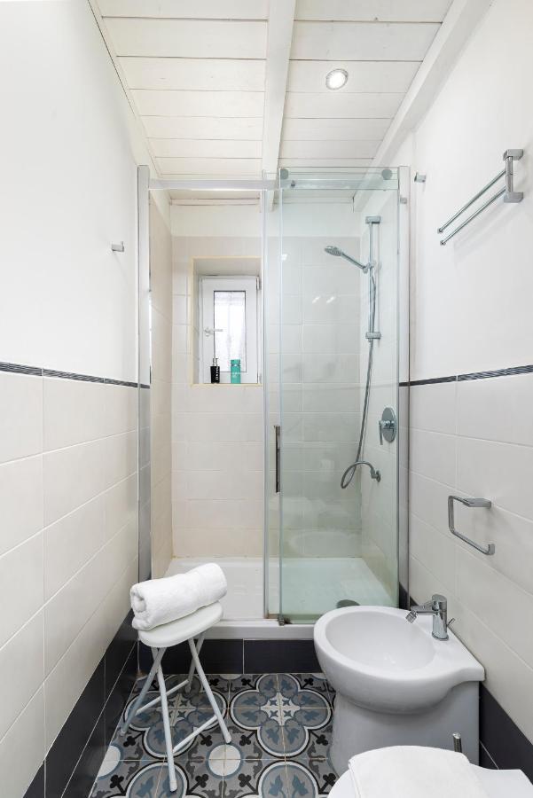 1 Bedroom Apartment With Cosy Backyard Close To Valletta Флоріана Екстер'єр фото